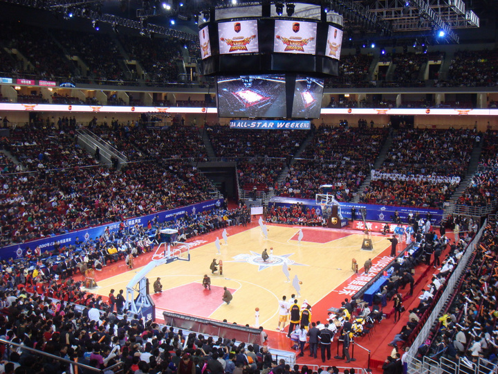 需要一名具 需要一名具